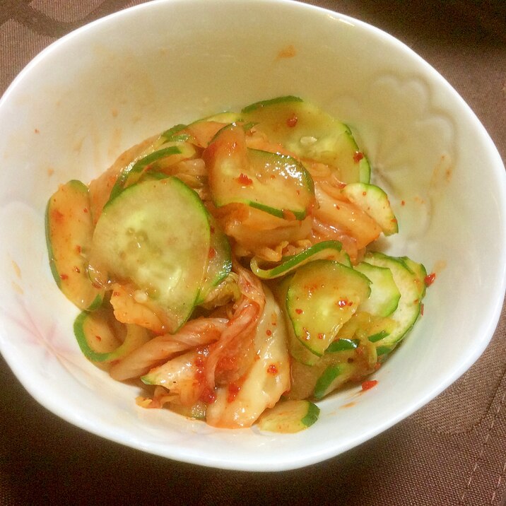 簡単もう一品 きゅうりとキムチの和え物 レシピ 作り方 By Blendalove 楽天レシピ